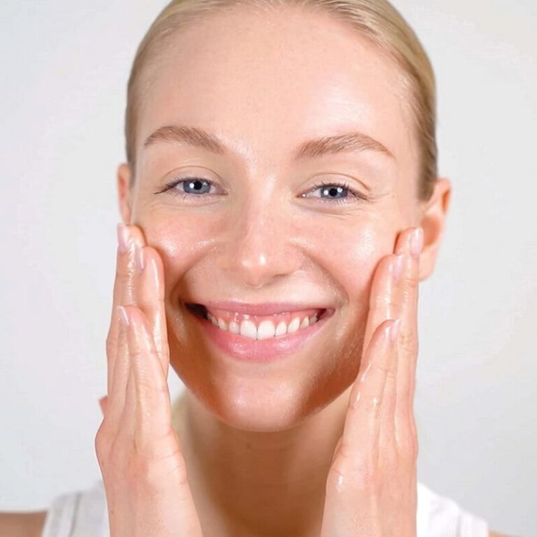 which cleanser is best for oily skin